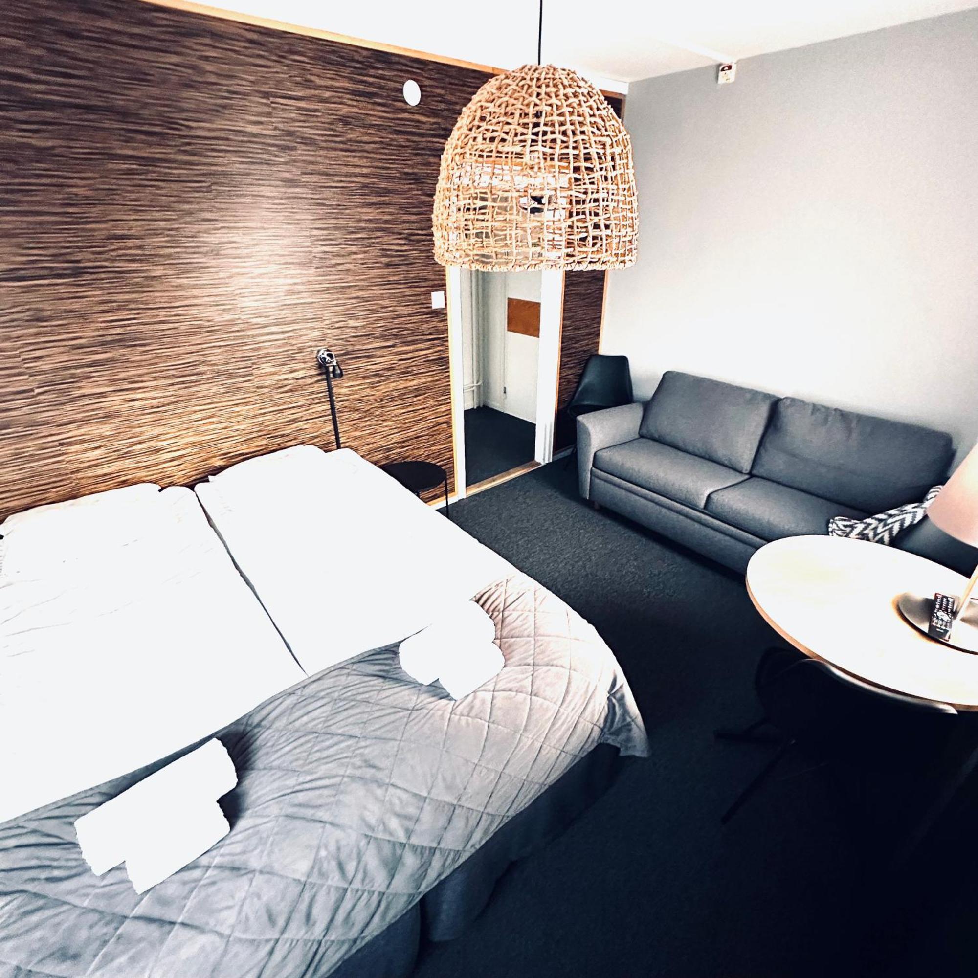 Carlstadcity H Boutique Hotell Карлстад Экстерьер фото